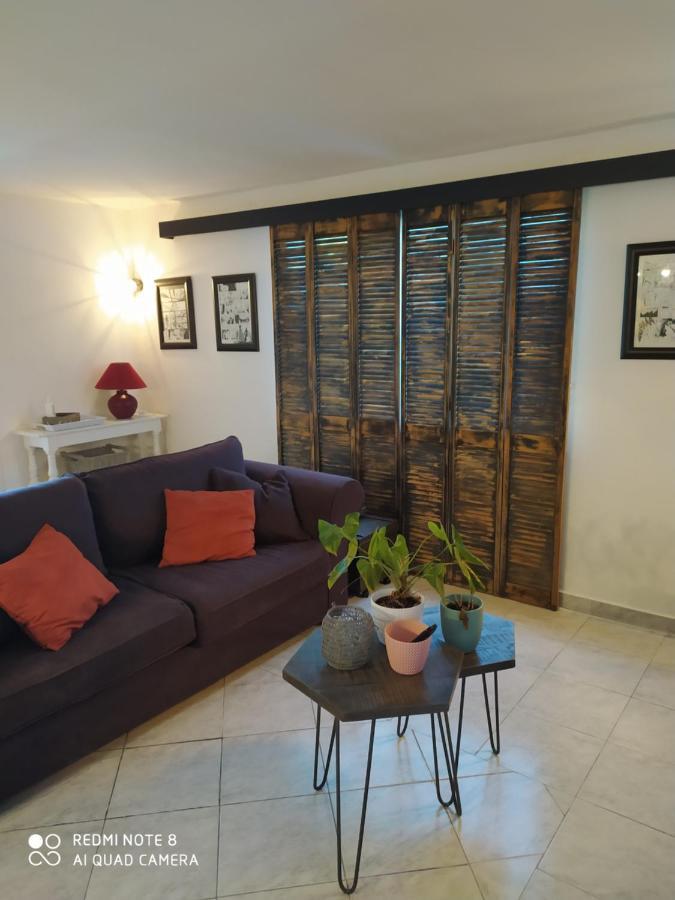 Appartement Giovanna Ceyreste Bagian luar foto