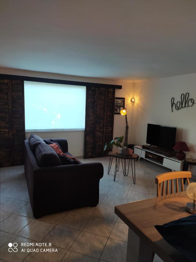 Appartement Giovanna Ceyreste Bagian luar foto